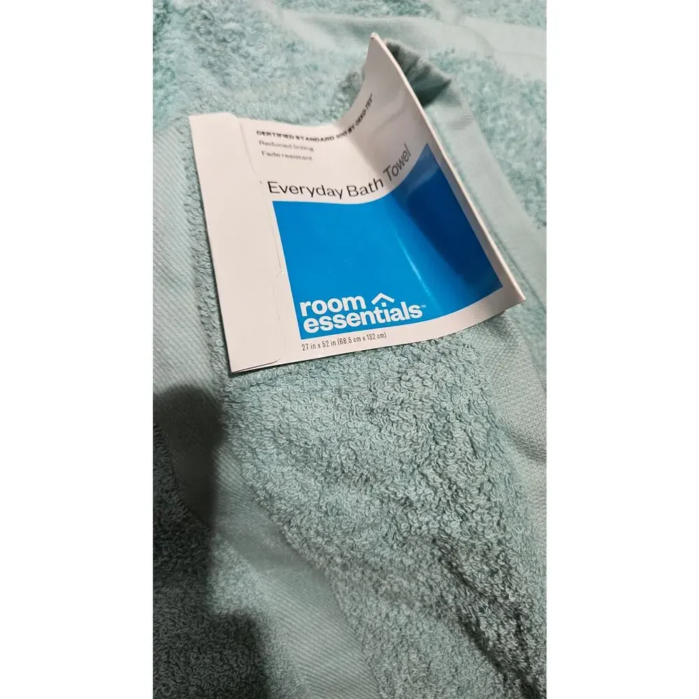 Room Essentials Everyday Bath Towel 27x52 Aqua Mint Set of 2 NWT